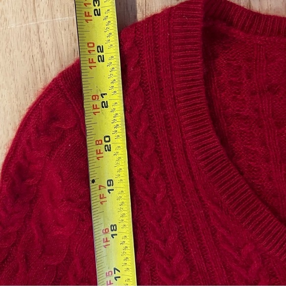 Vertical Design Red 100% Cashmere Cardigan Sweater Size Medium With Buttons - Picture 13 of 15